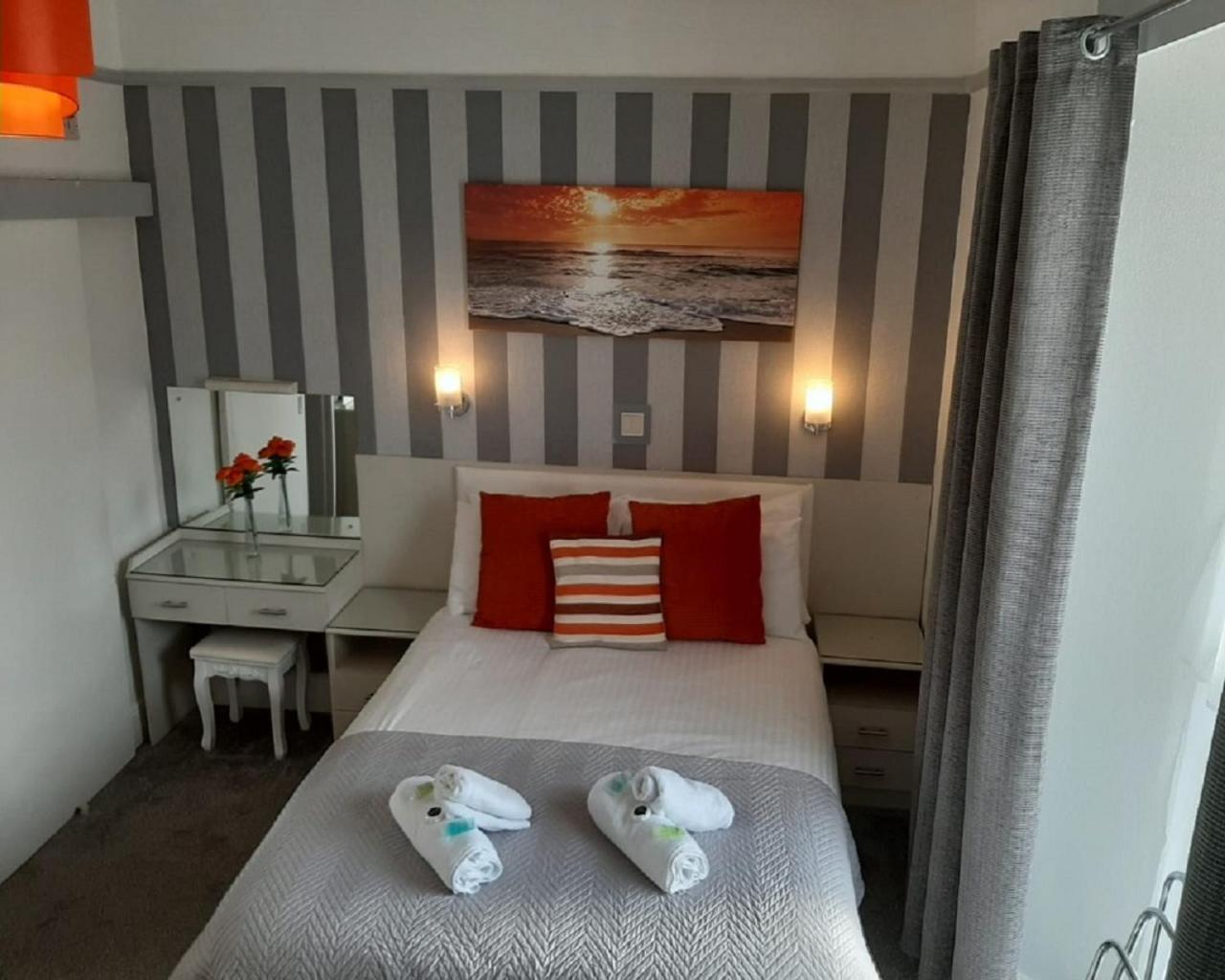 Seacroft Guest House ペイントン 部屋 写真