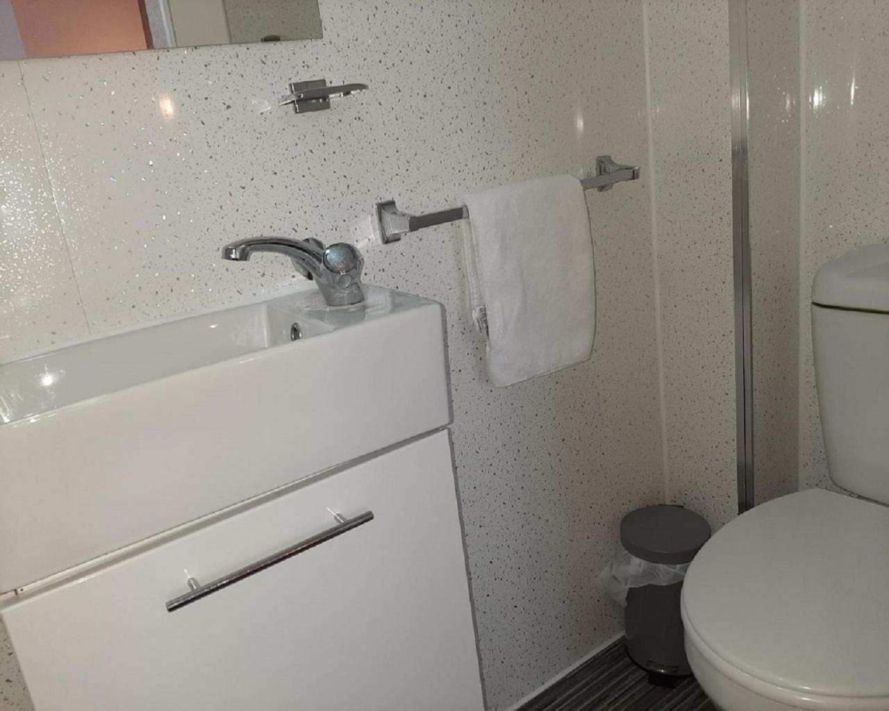 Seacroft Guest House ペイントン 部屋 写真