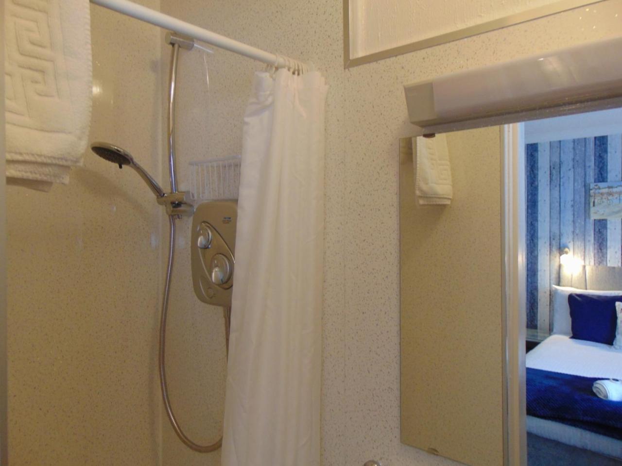 Seacroft Guest House ペイントン 部屋 写真